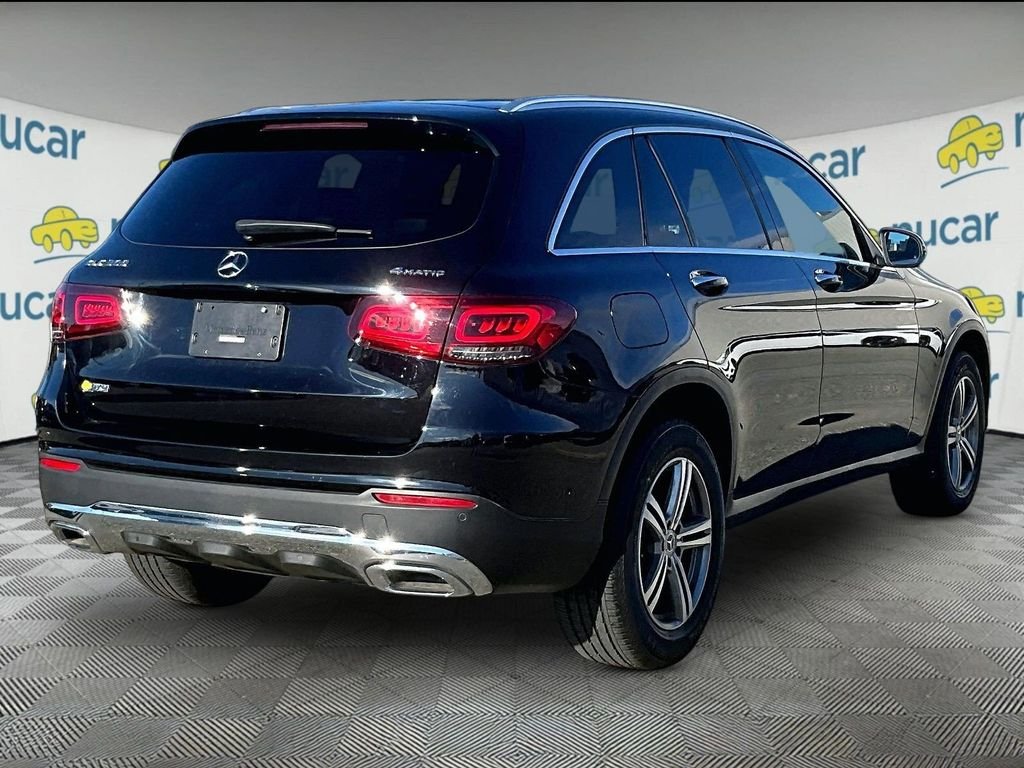 Used 2022 Black Mercedes-Benz GLC 300 image 6