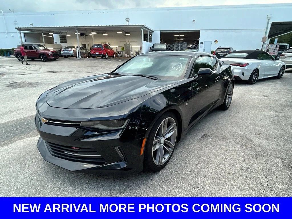 Used 2017 BLACK Chevrolet 1LT image 4