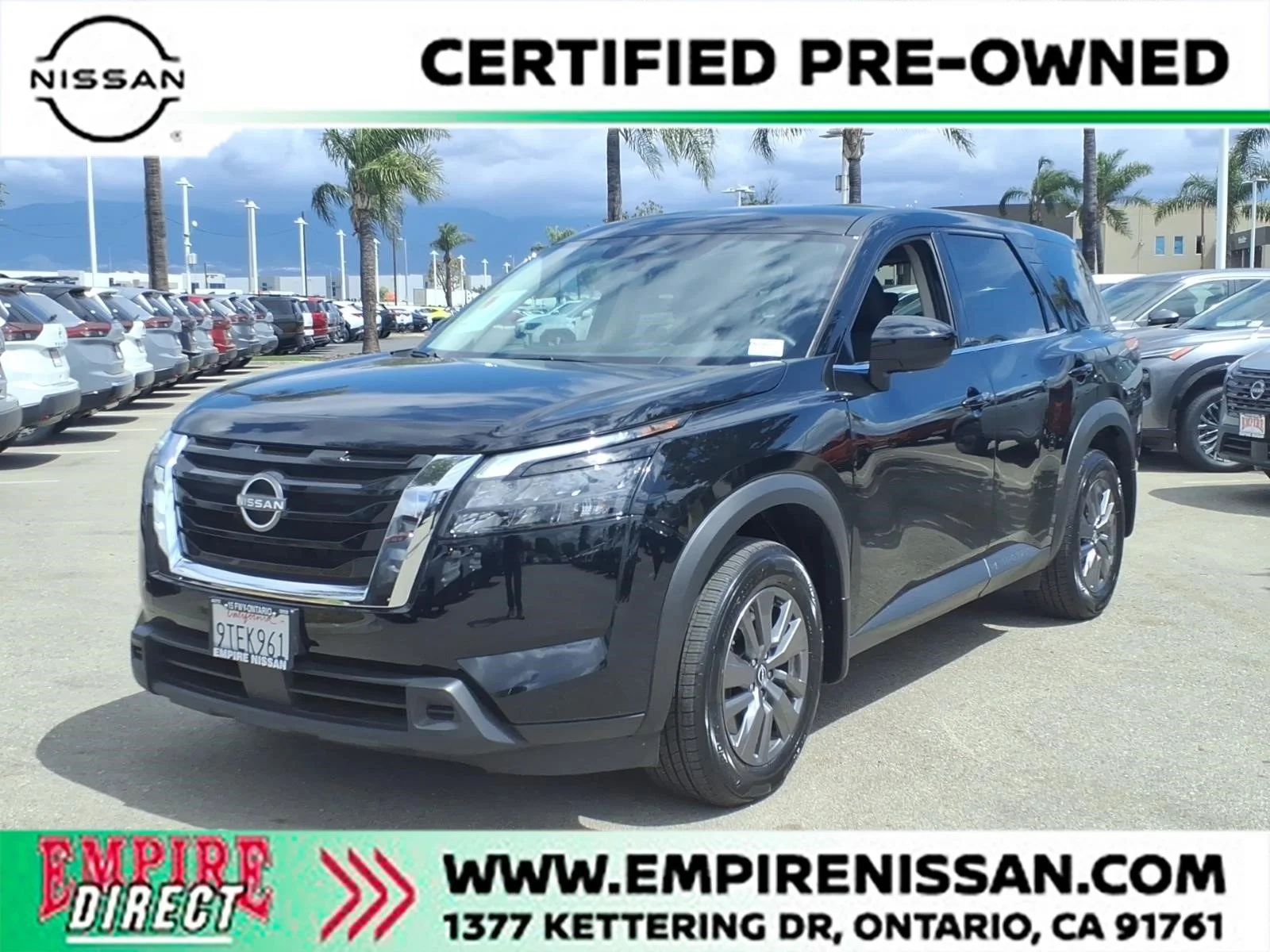 2025 Nissan Pathfinder S 2WD's photo
