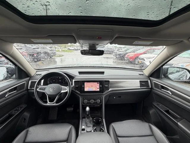 Used 2021 Silver Volkswagen SEL image 24