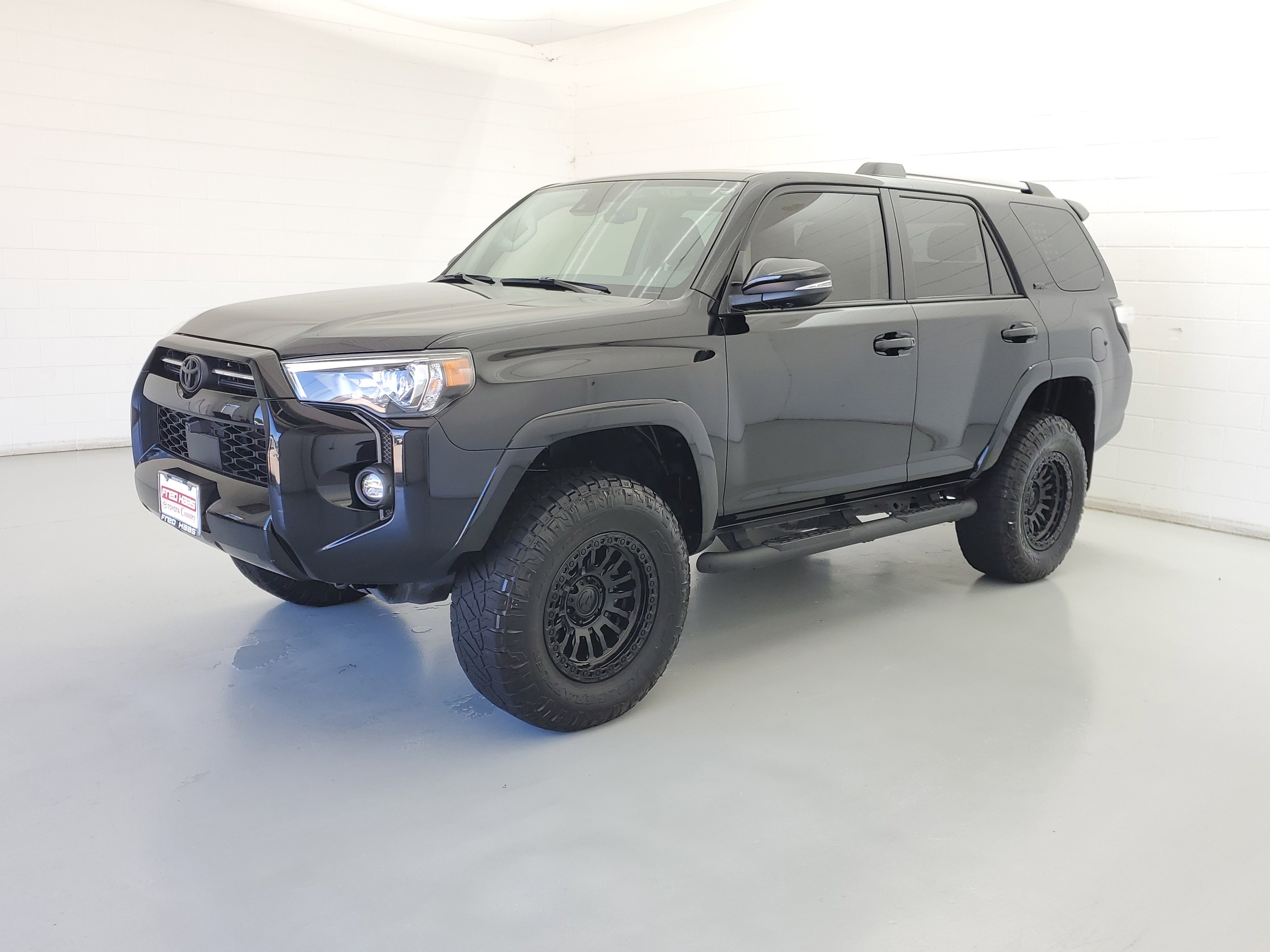 2024 Toyota 4Runner SR5 Premium 4WD V6's photo