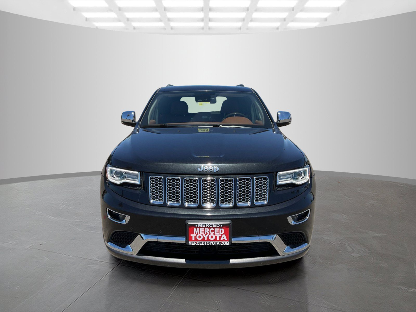 Used 2016 Brilliant Black Crystal Pearlcoat Jeep Summit image 8