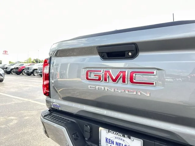 2026 GMC Canyon Elevation - Photo 9