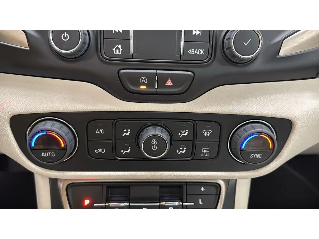 Certified Used 2023 White Frost Tricoat GMC Denali image 25