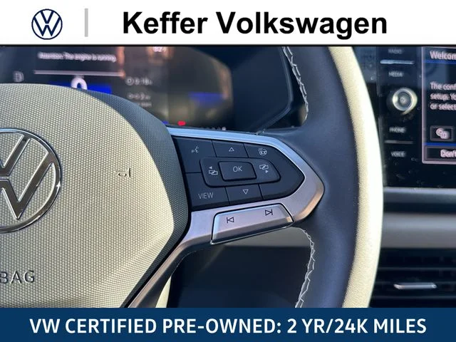 Certified Used 2023 Black Volkswagen 1.5T SE image 19