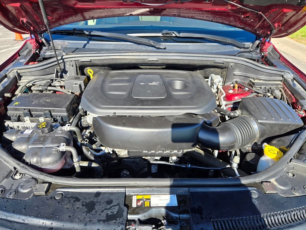 Used 2019 Red Jeep Overland image 35