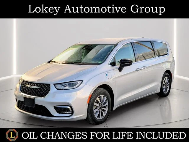 2024 Chrysler Pacifica Hybrid Select