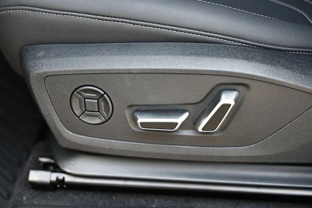 Used 2026 Mythos Black Metallic Audi S line image 22