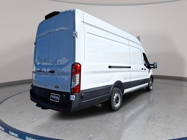 New 2026 Oxford White Ford Base image 4