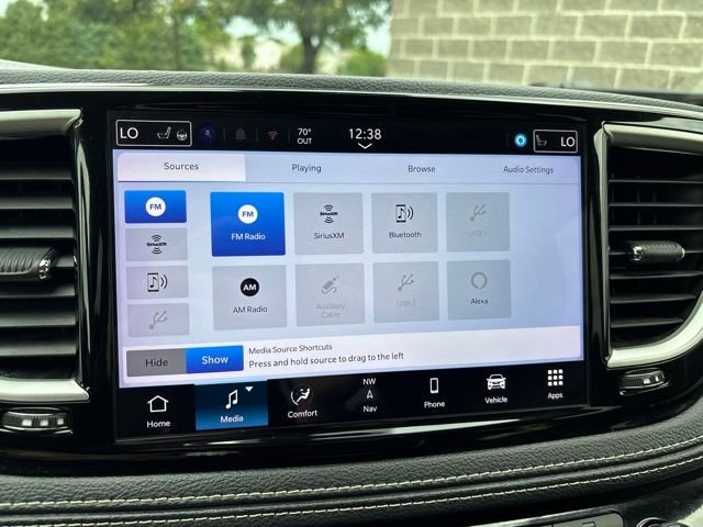 Certified Used 2024 Fathom Blue Pearlcoat Chrysler Select image 22
