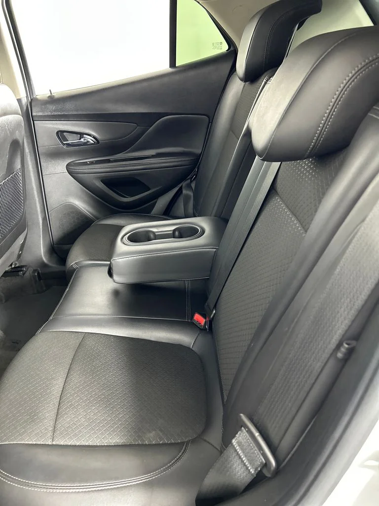 Used 2020 White Buick Preferred image 17