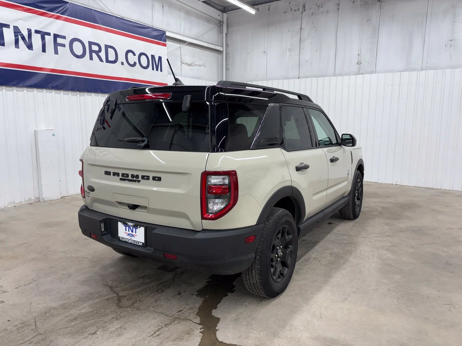 Certified Used 2024 Beige Ford Big Bend image 7