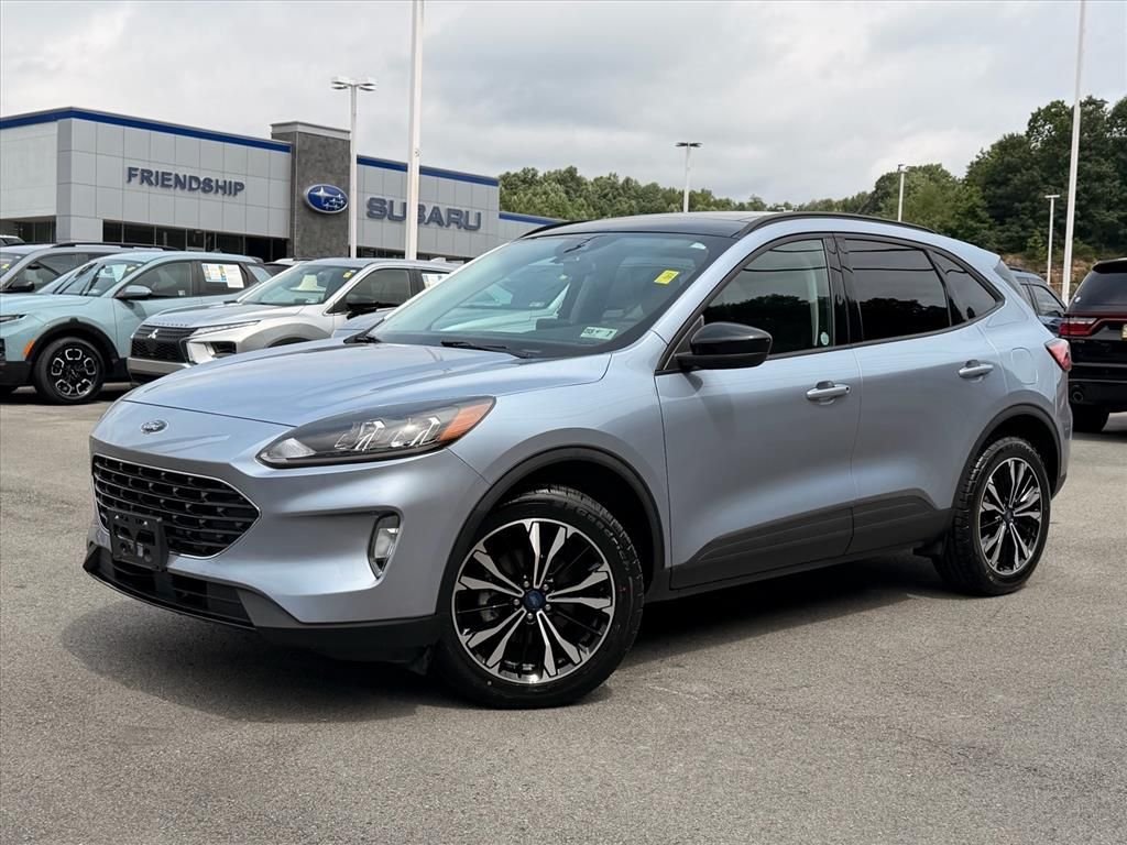 Used 2022 Blue Ford SEL image 2