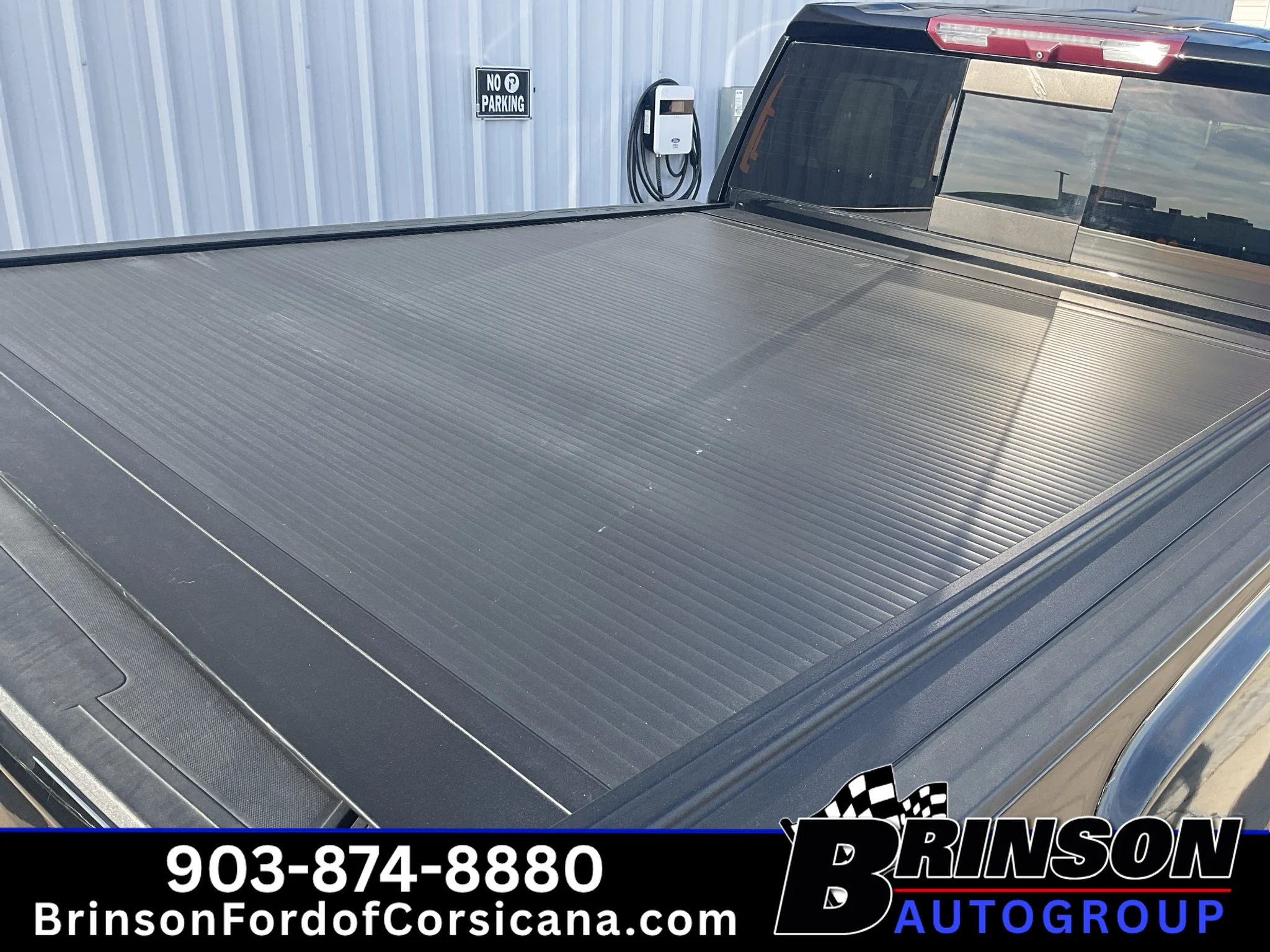 Used 2022 Onyx Black GMC Denali image 12