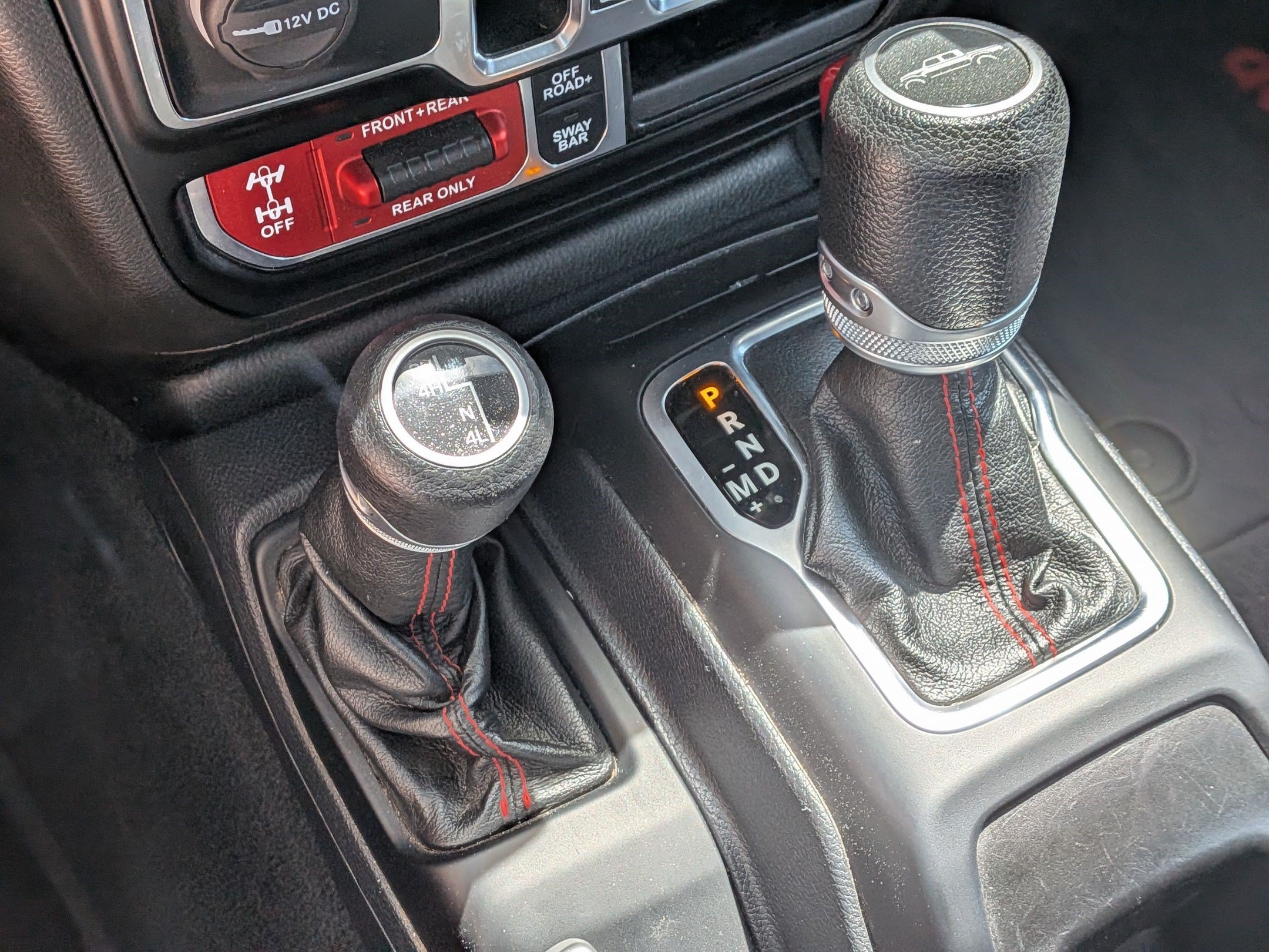 2021 Jeep Gladiator Rubicon - Photo 24