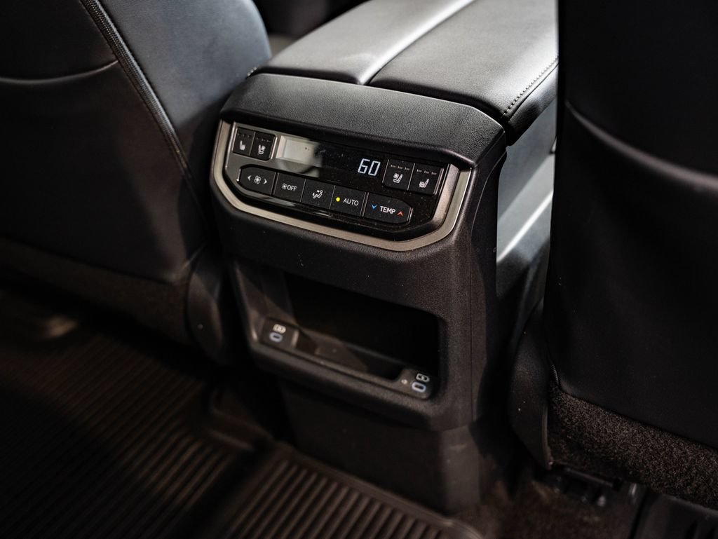 Used 2024 Caviar Lexus 350 Premium image 36