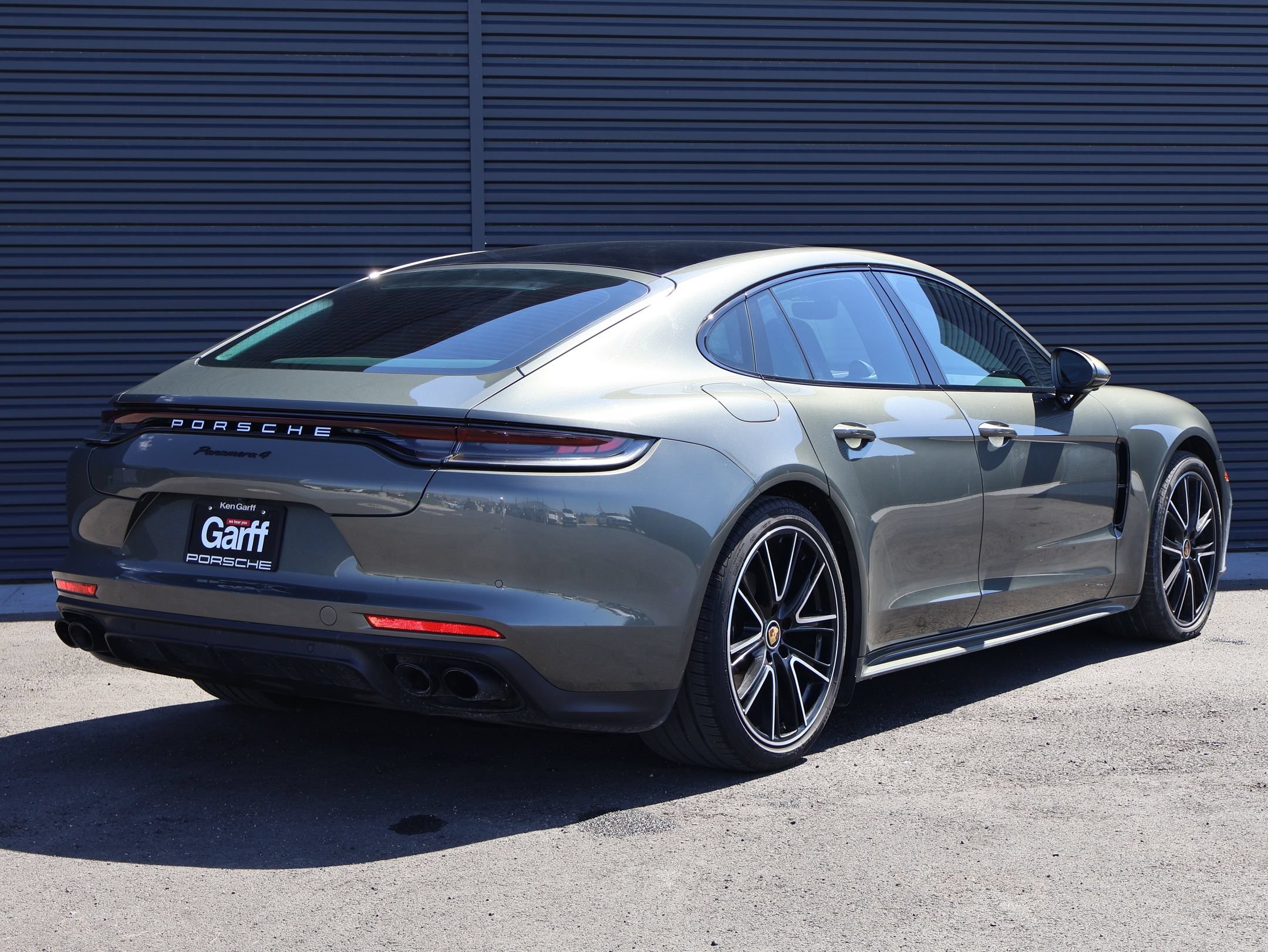 Certified Used 2023 Aventurine Green Metallic Porsche 4 image 9