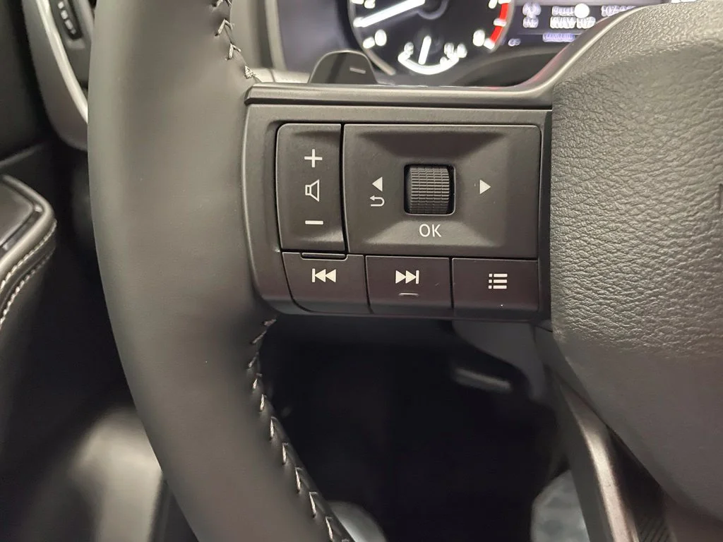 Used 2026 Gray Nissan Dark Armor image 13