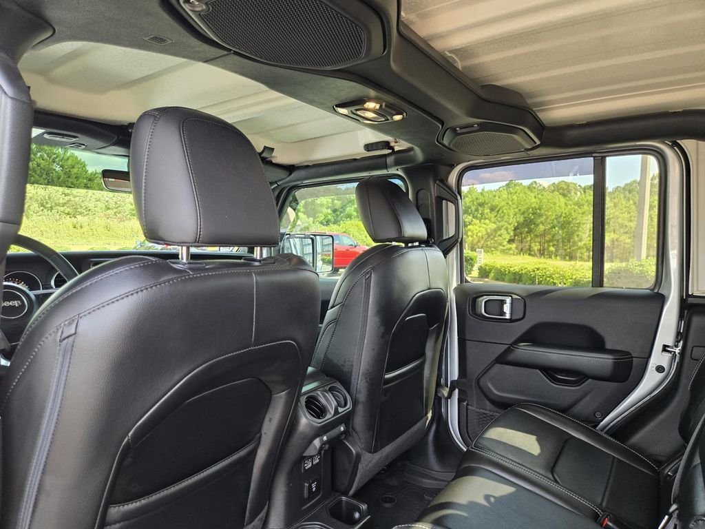 Used 2023 Silver Jeep Overland image 14
