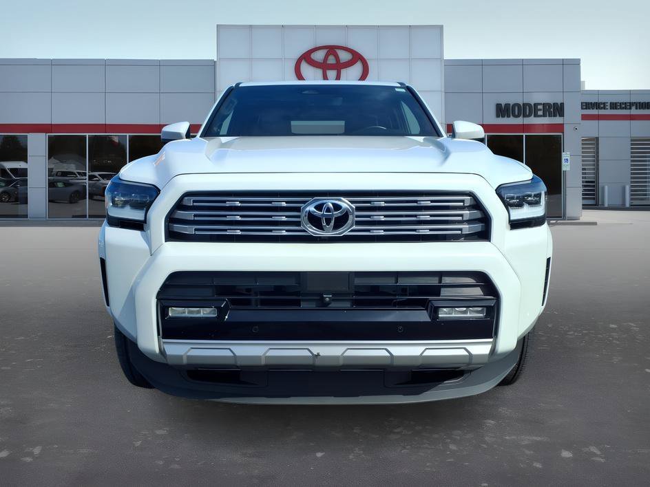 Used 2025 Wind Chill Pearl Toyota Limited image 7