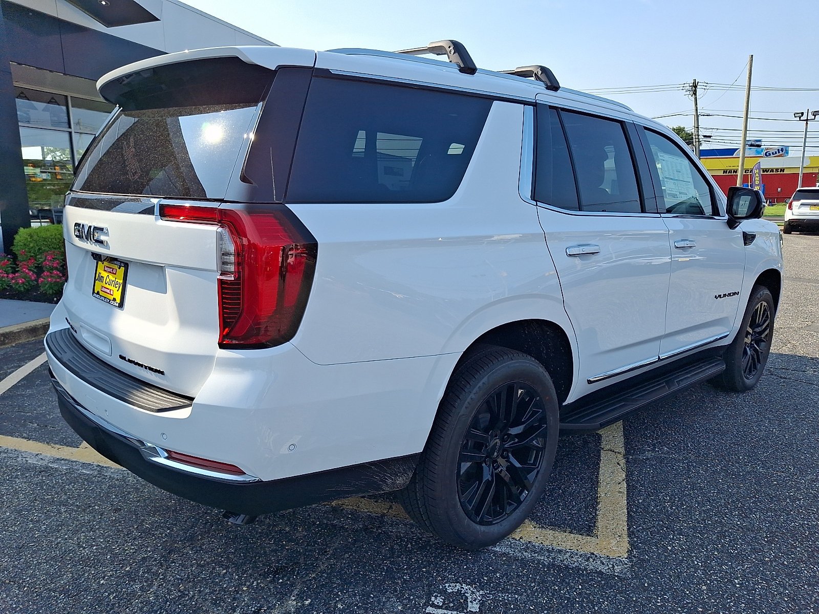 New 2026 Summit White GMC Elevation image 4