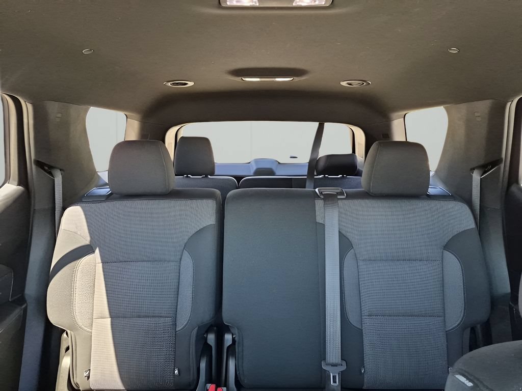 Used 2023 Northsky Blue Metallic Chevrolet LT Cloth image 45