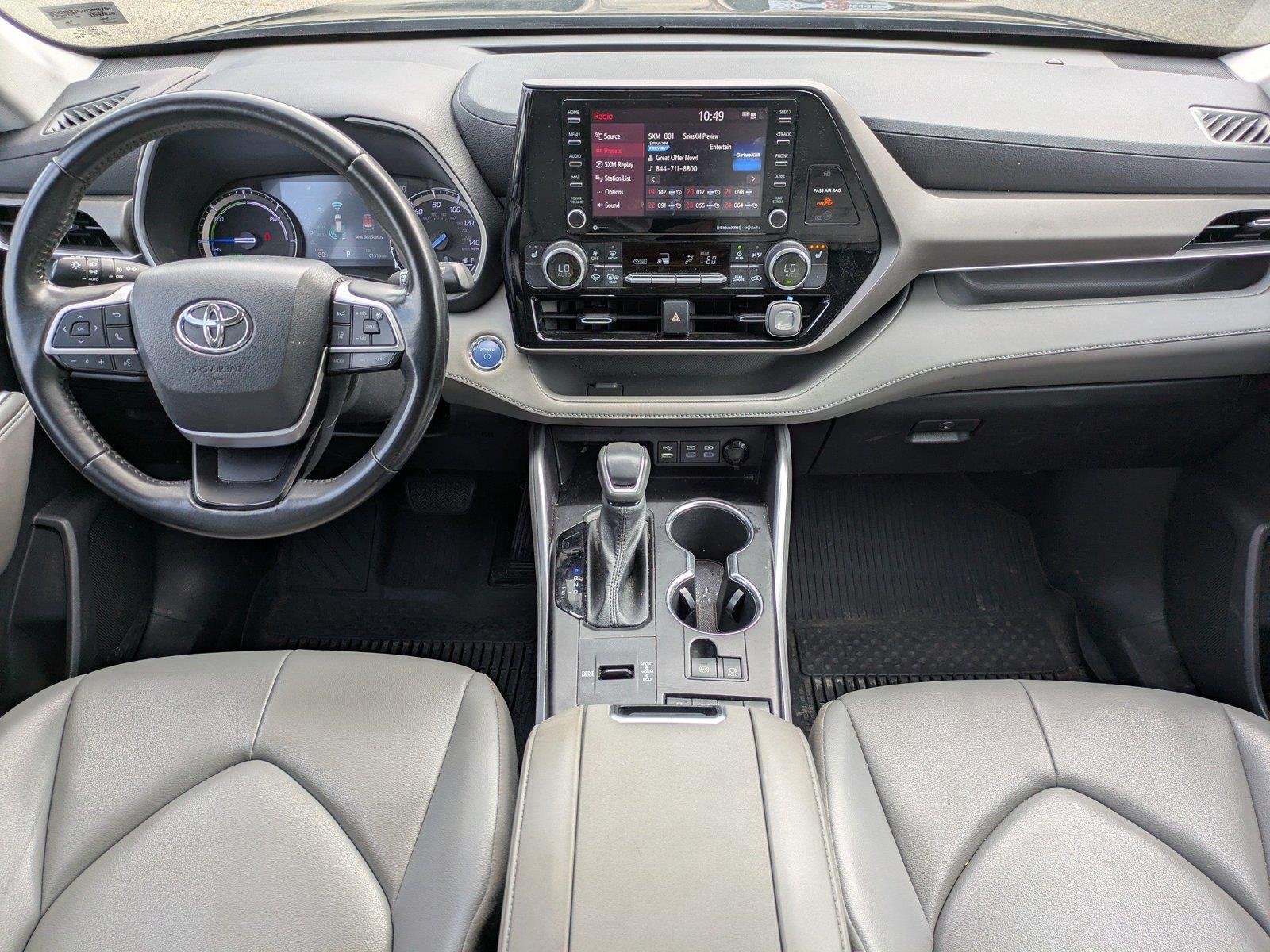 Used 2022 Midnight Black Metallic Toyota Hybrid XLE image 15