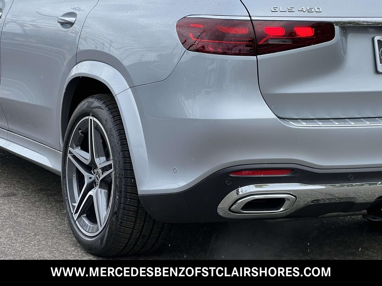 New 2025 Cirrus Silver Metallic Mercedes-Benz GLS 450 image 4