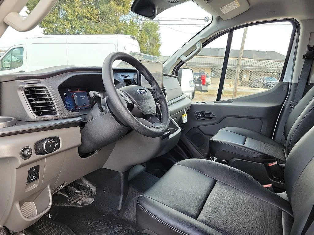 New 2026 Oxford White Ford Cargo Van image 12