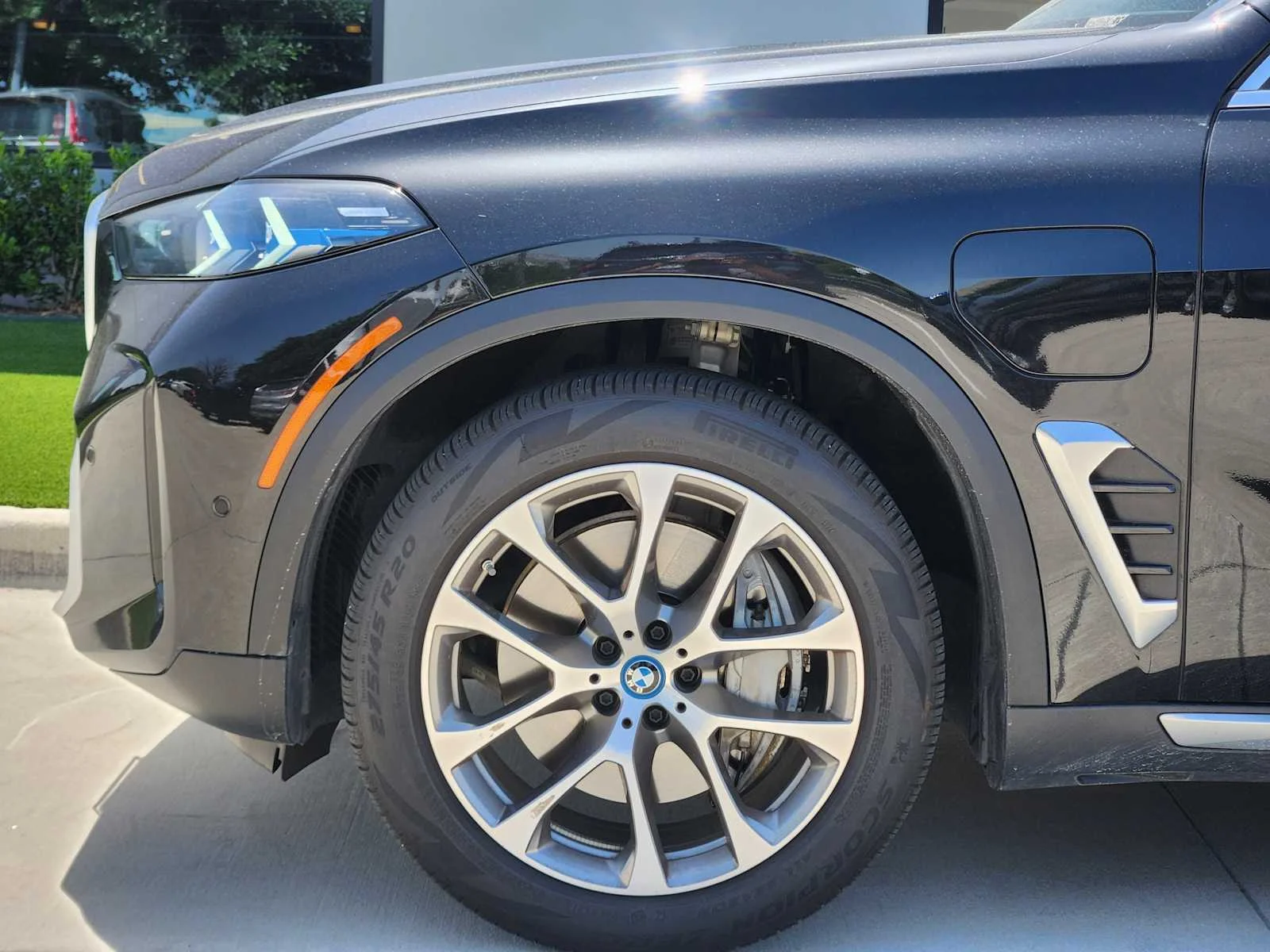 2025 BMW X5 50e - Photo 9