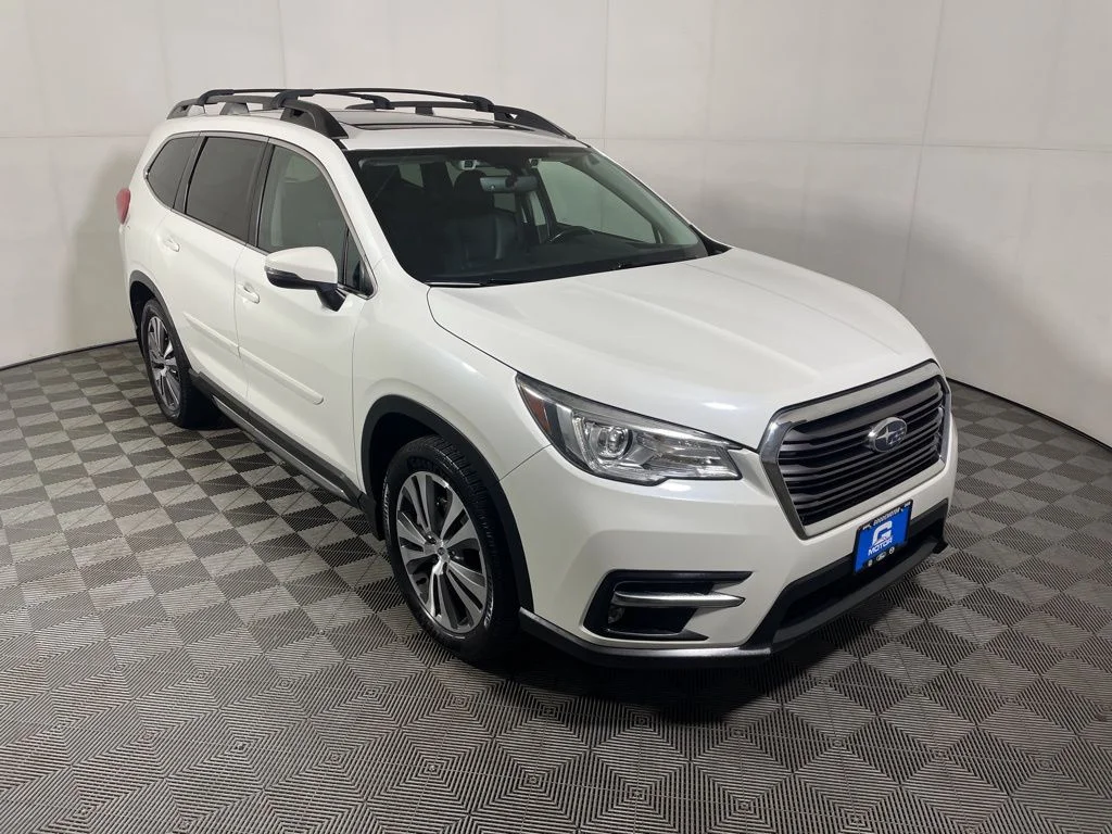 2022 Subaru Ascent Limited 8 Passenger's photo