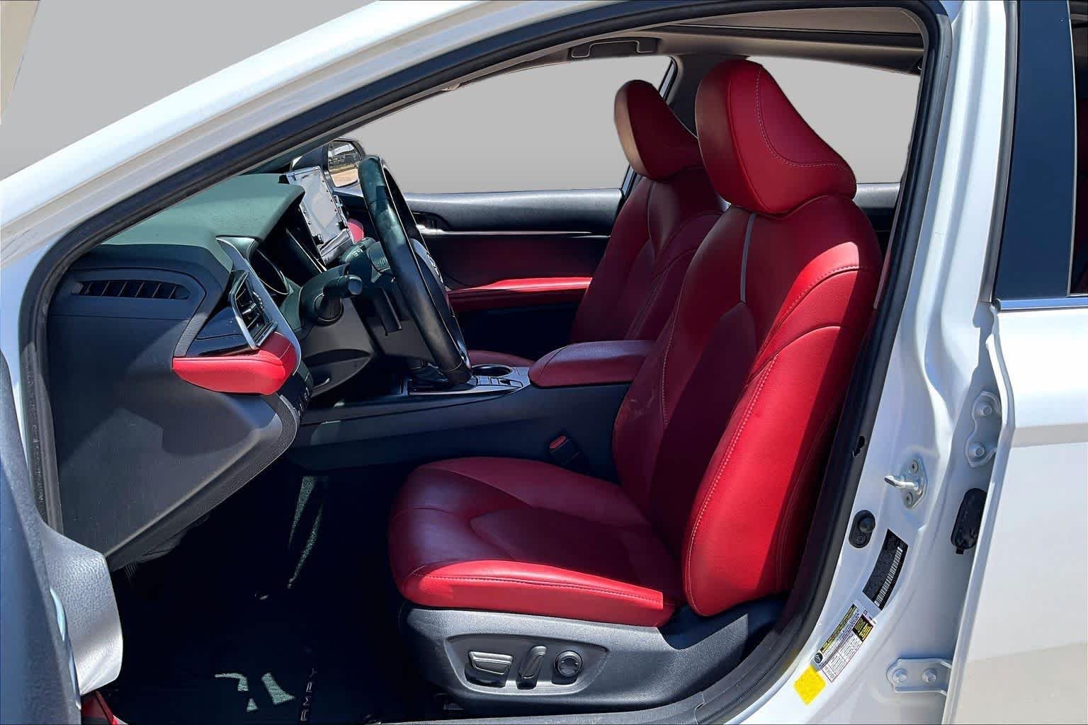 Used 2023 Wind Chill Pearl Toyota XSE image 8
