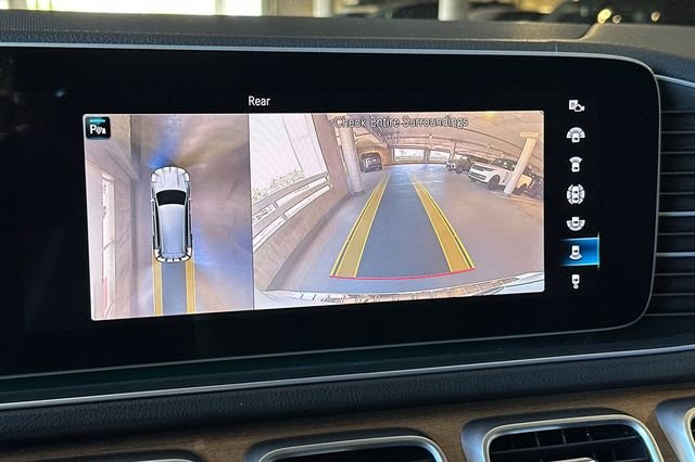 Used 2022  Mercedes-Benz GLS 450 image 19