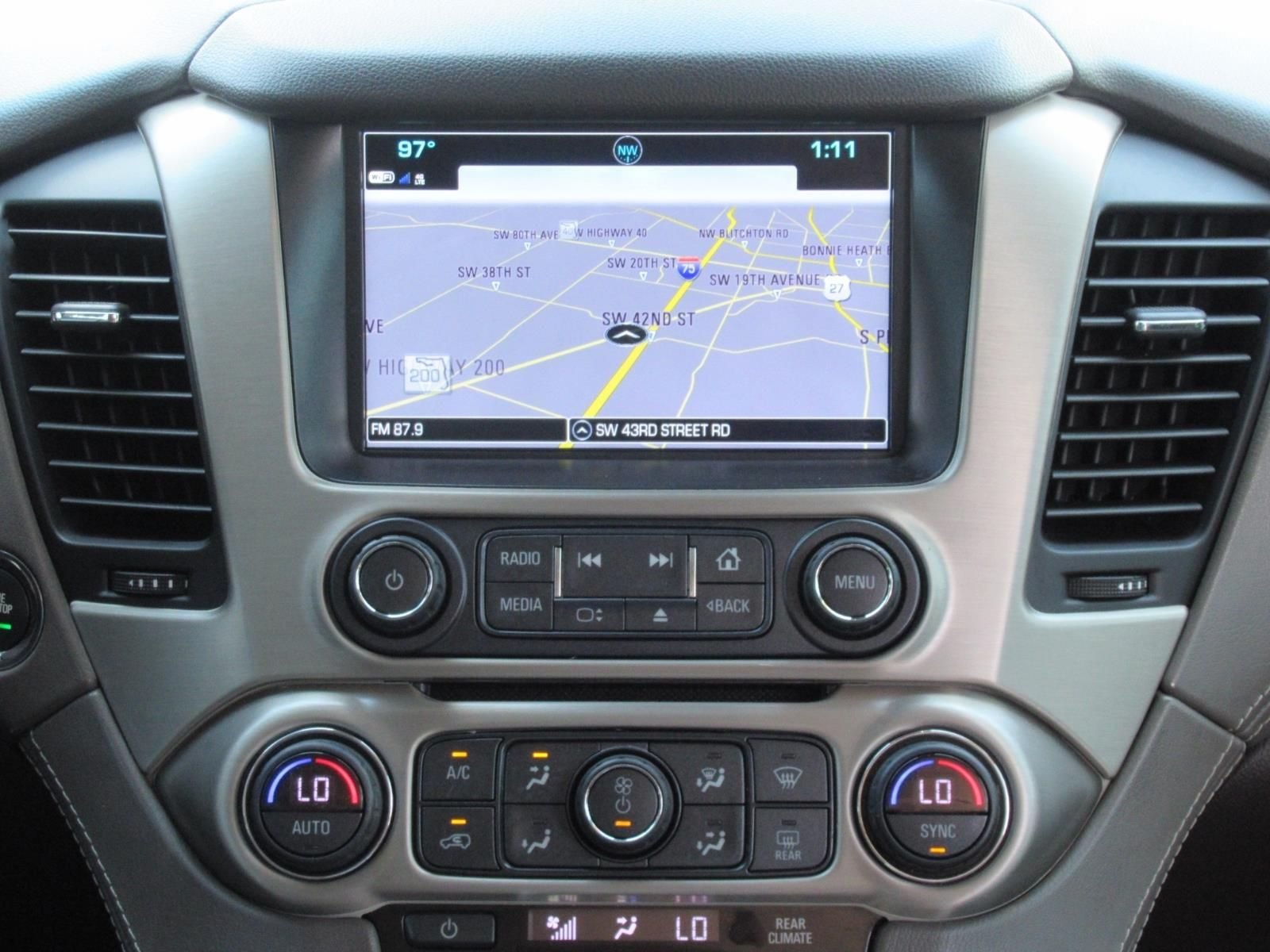 Used 2019  GMC Denali image 15