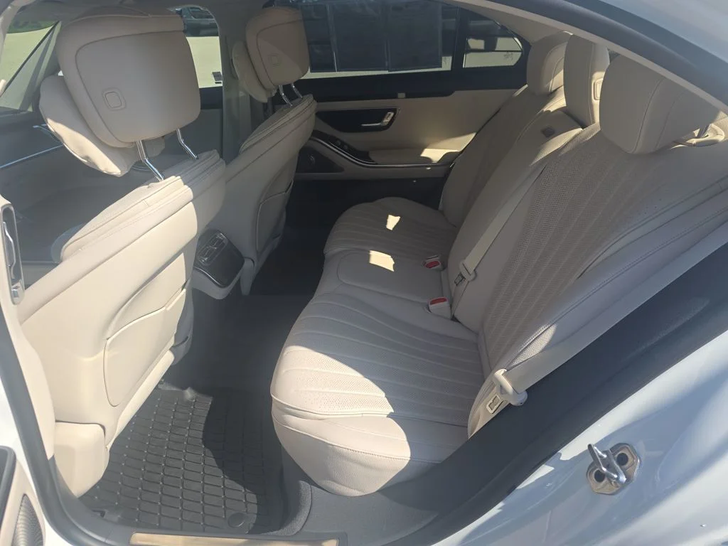 Used 2025 White Mercedes-Benz S 500 image 26