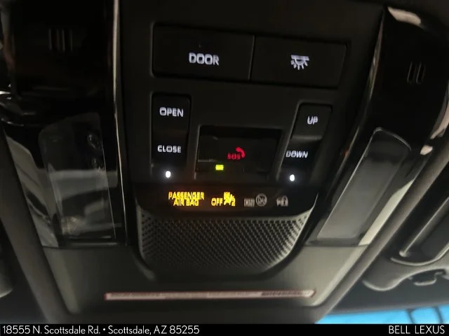 Used 2024  Toyota Base image 26