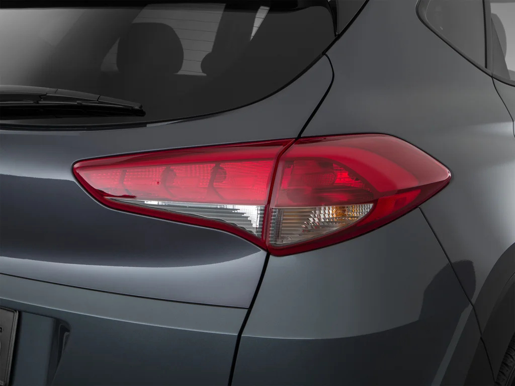 Used 2018 Gray Hyundai SEL image 54