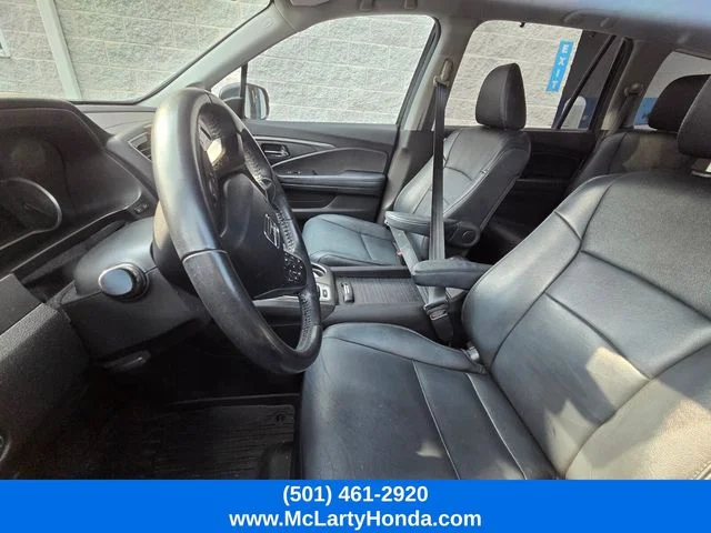 Used 2019 Crystal Black Pearl Honda EX-L image 7
