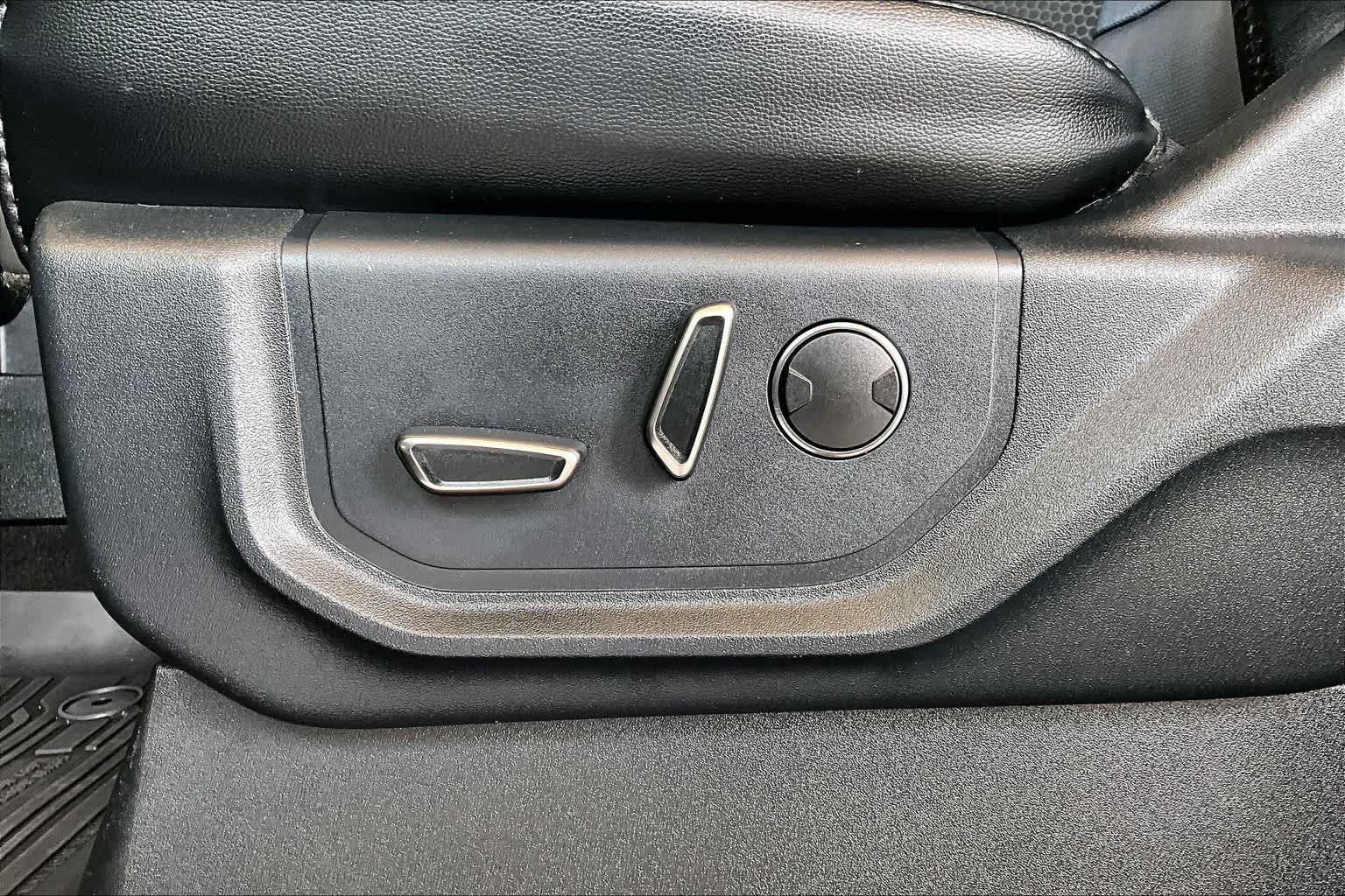 Used 2020 Agate Black Ford Raptor image 35