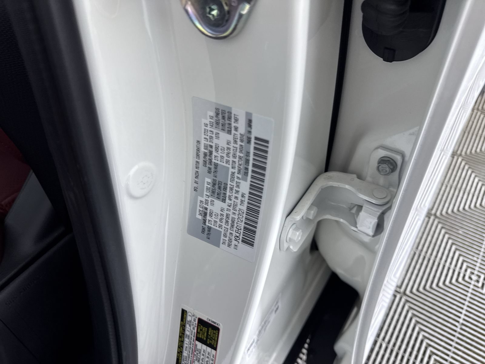 New 2026 Rhodium White Premium Mazda 3.3 Turbo Premium Plus image 13
