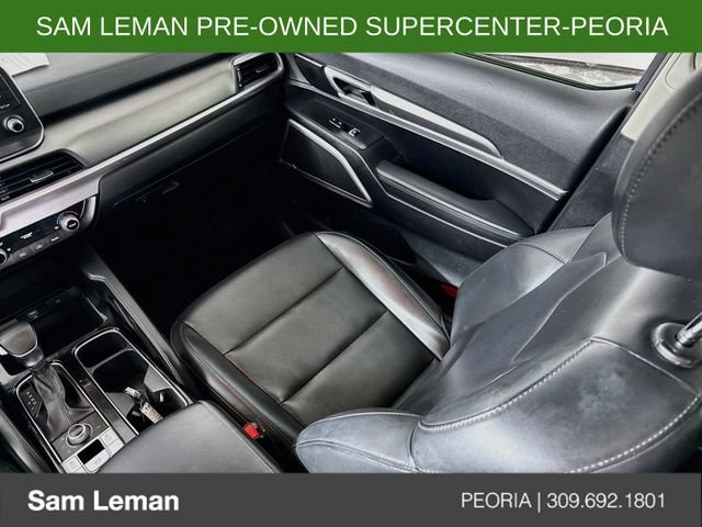 Used 2021 Black Kia LX image 22