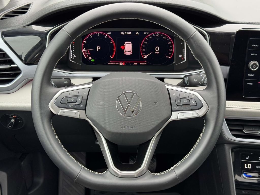Certified Used 2025 Gray Volkswagen 1.5T SEL image 18