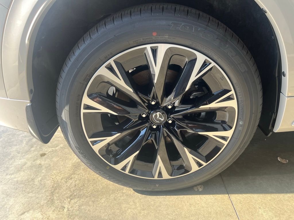 2026 Mazda CX-90 Premium Plus Package - Photo 29
