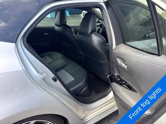 Used 2021 Classic Silver Metallic Toyota XSE image 10