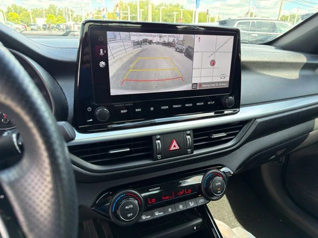 Used 2024 Gray Kia GT-Line image 4