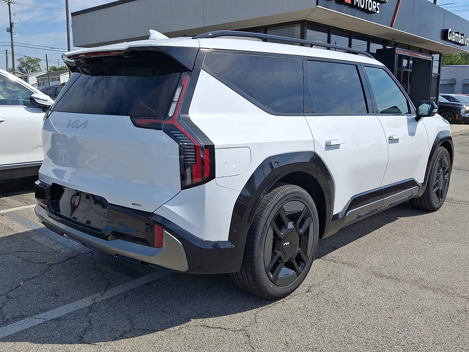 New 2026 White Kia GT-Line image 7