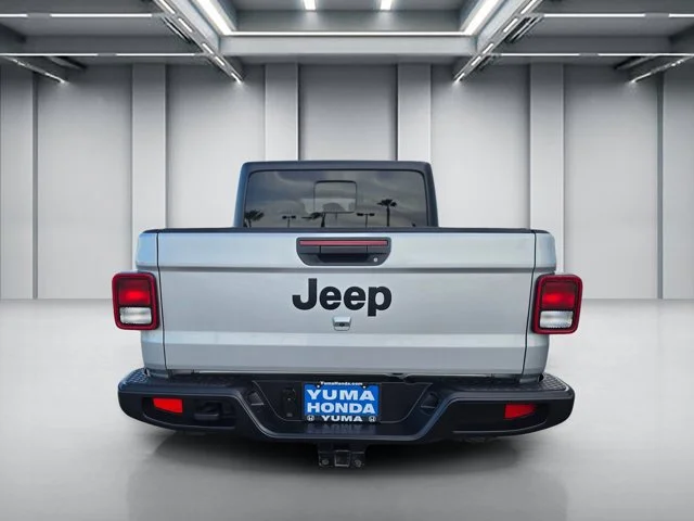 Used 2023 Silver Jeep Sport S image 6