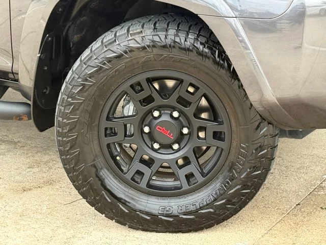 Used 2023 Gray Toyota SR5 Premium image 2