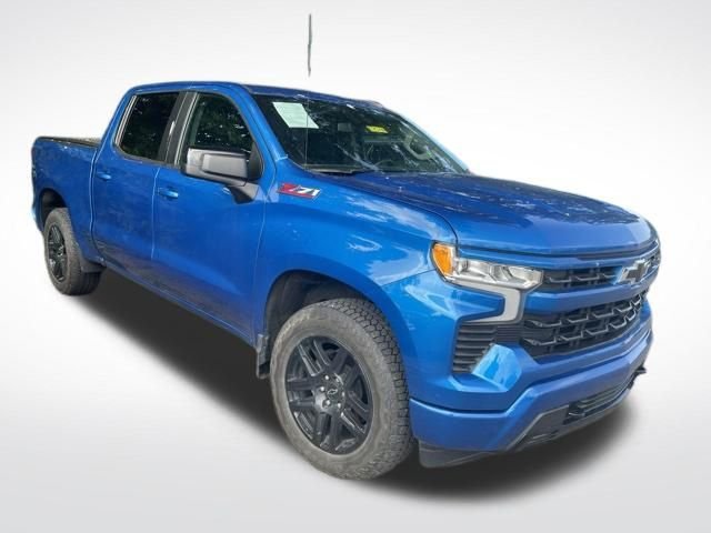Used 2024 Glacier Blue Metallic Chevrolet RST image 9