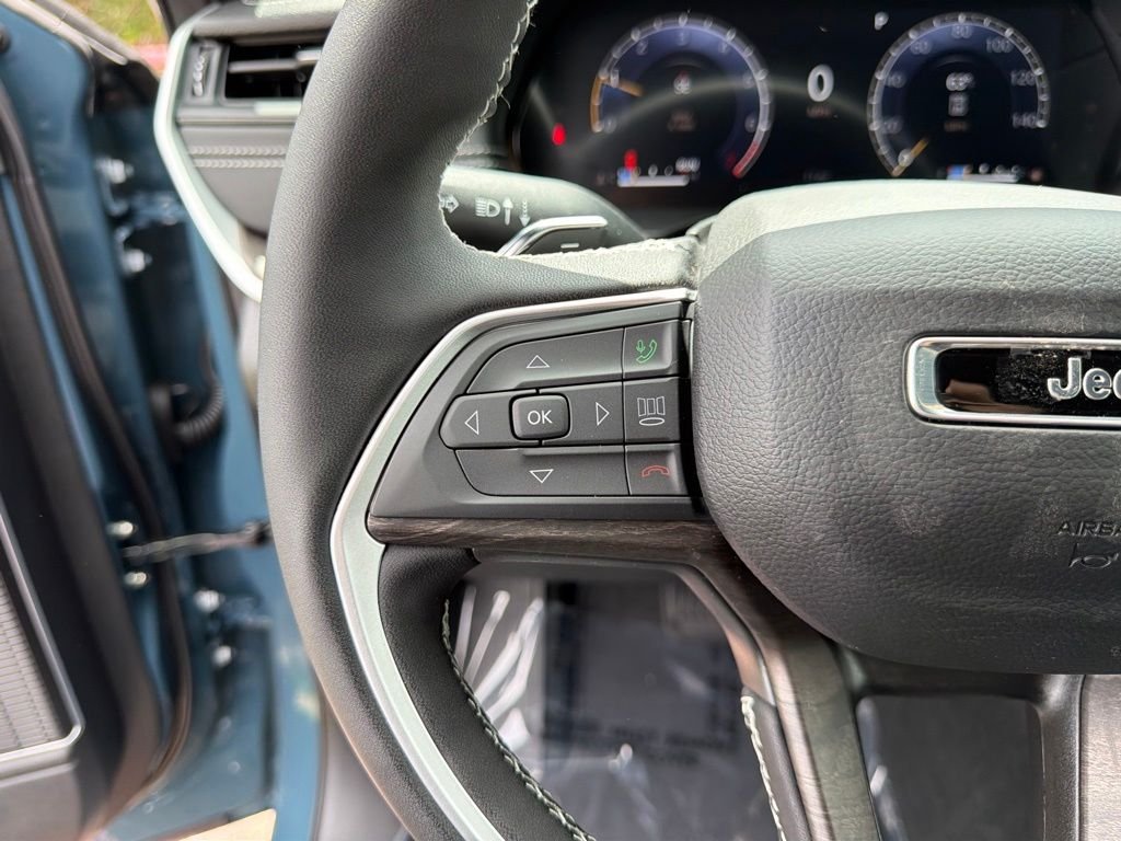 New 2026 Steel Blue Exterior Paint Jeep Limited image 17